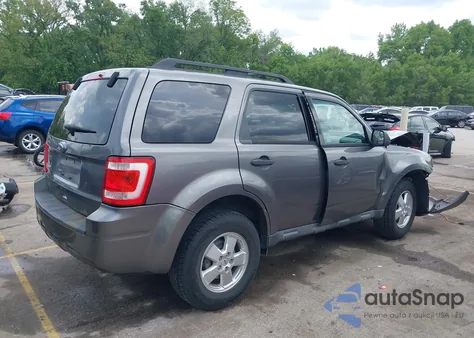 2010 Ford Escape Xlt from USA, damaged, VIN 1FMCU0D76AKD25763